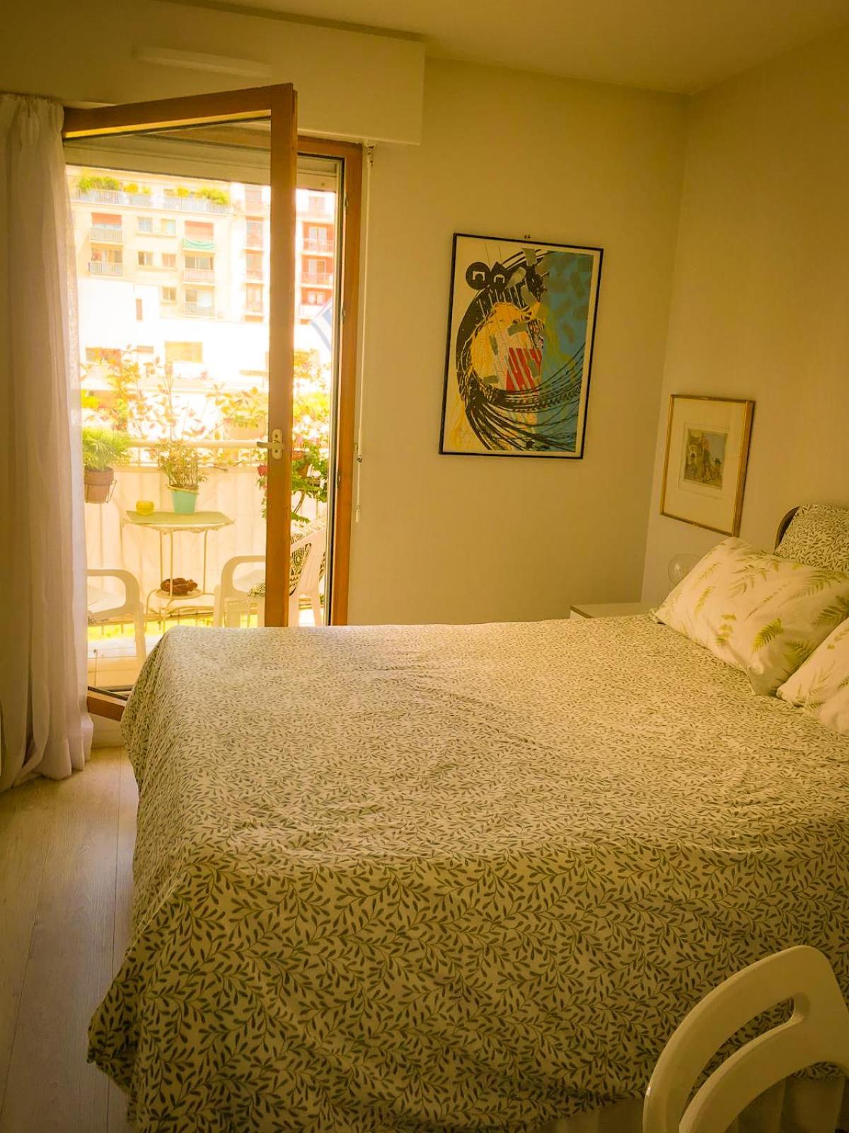 Double Room With Balcony Paris Exterior foto